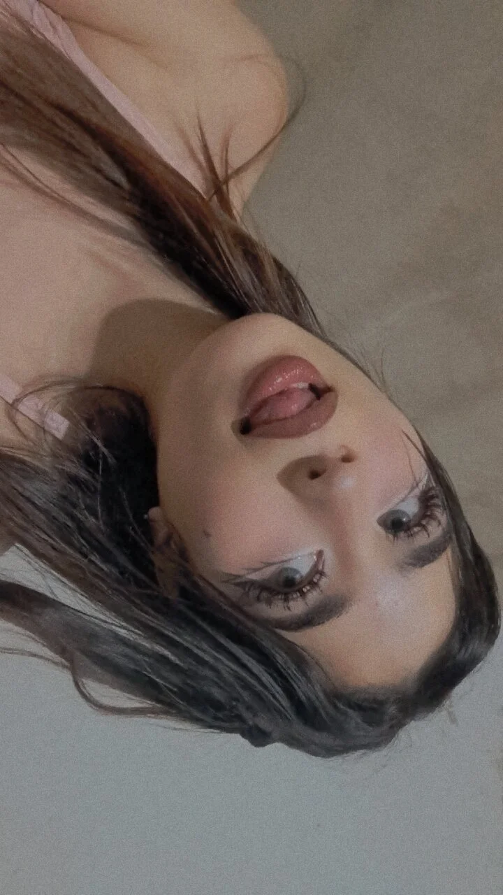 XXX Porn Photo of Nude Moon-dark 18