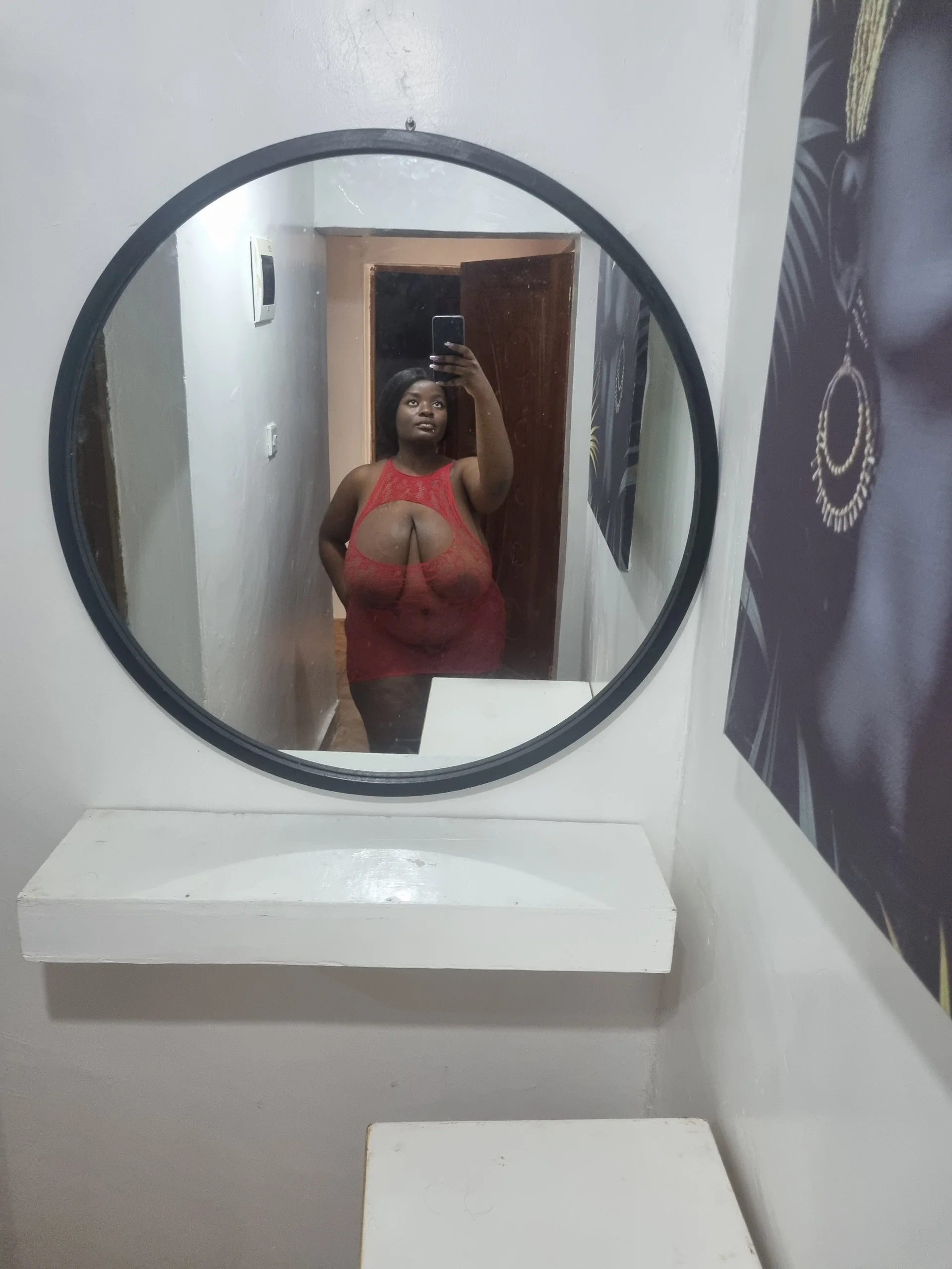 XXX Porn Photo of Nude bustytemptress1 11