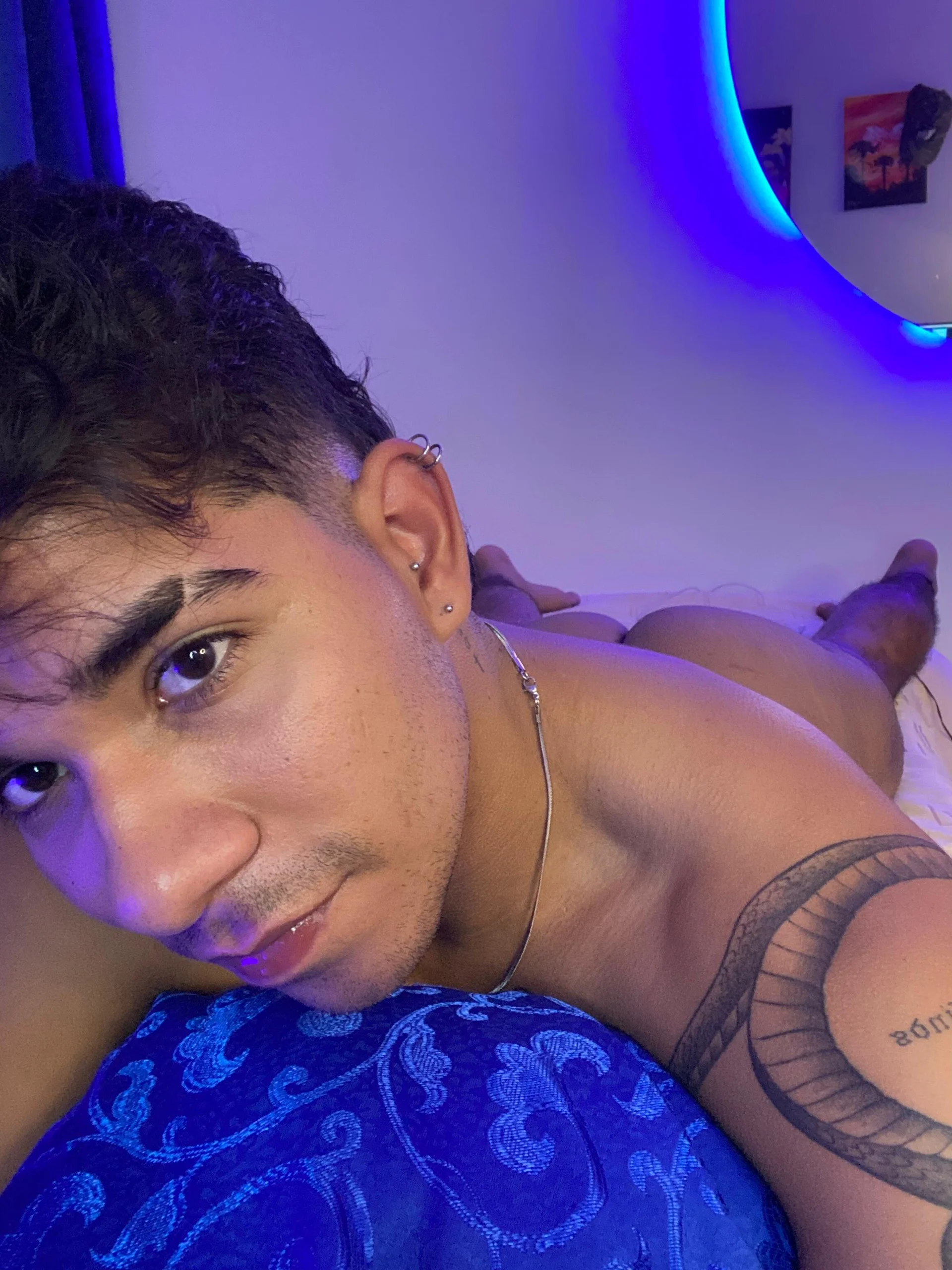 XXX Porn Photo of Nude valentino_santoss 30