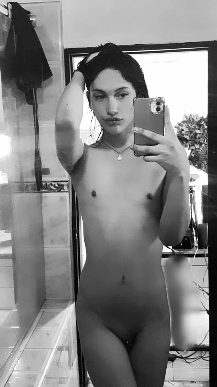 XXX Porn Photo of Nude diamonddaphne 2