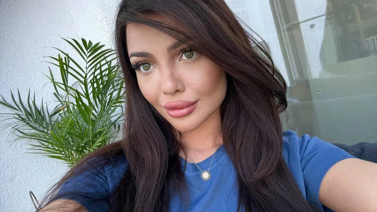 XXX Porn Photo of Nude TheMaddisonShow_ 42