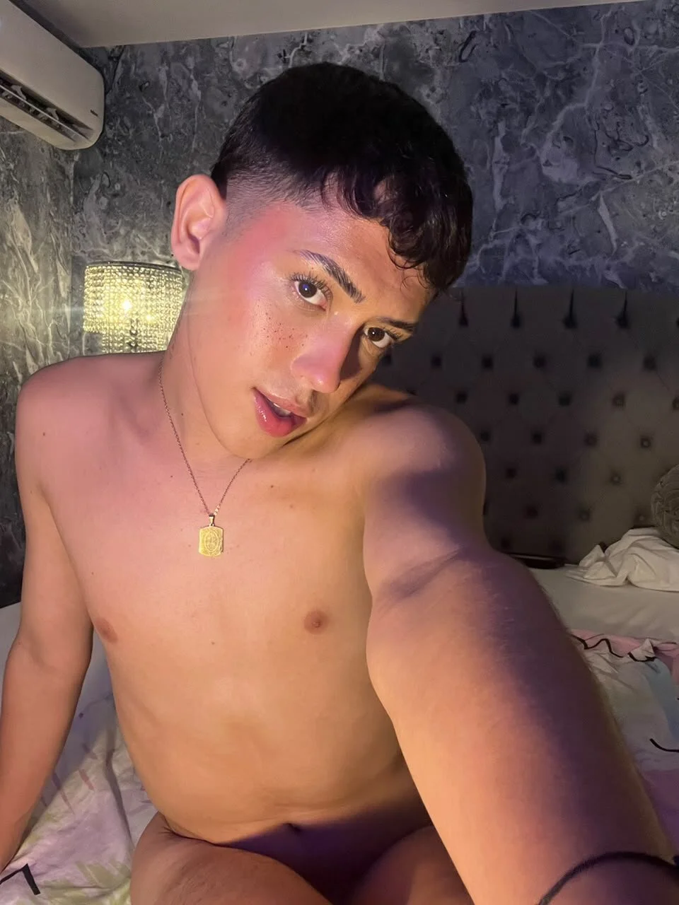 XXX Porn Photo of Nude Iam_Caami_ 2