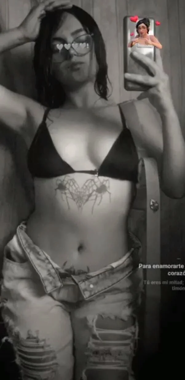 XXX Porn Photo of Nude ScarletDreamm 4
