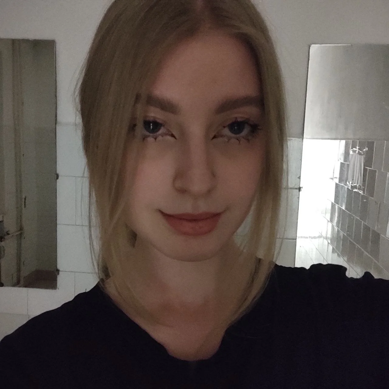 XXX Porn Photo of Nude LanaRoxxy 33