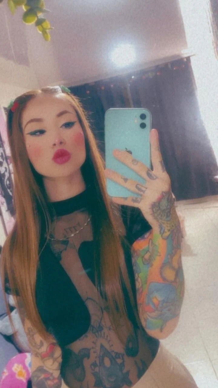 XXX Porn Photo of Nude Popteasegirlss 7