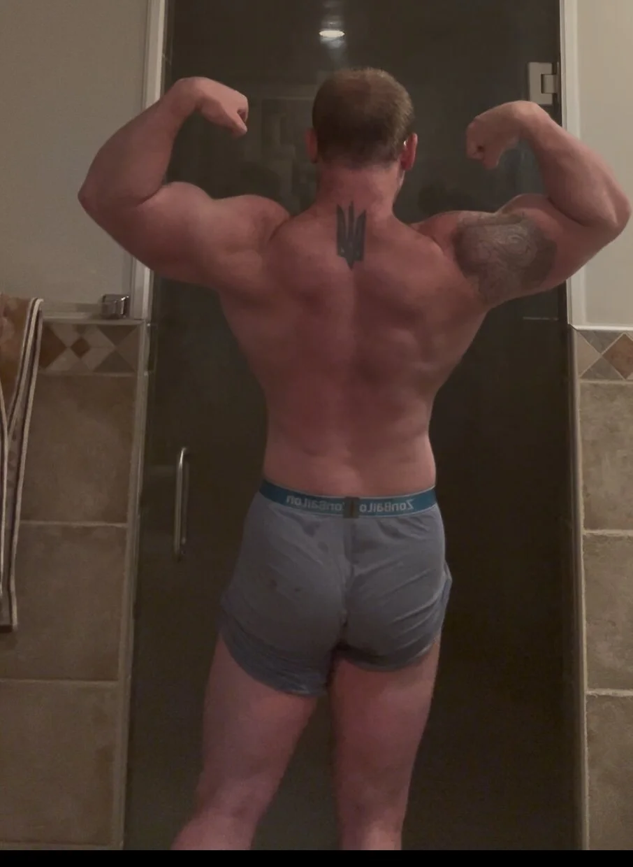 XXX Porn Photo of Nude blakeyyD 35