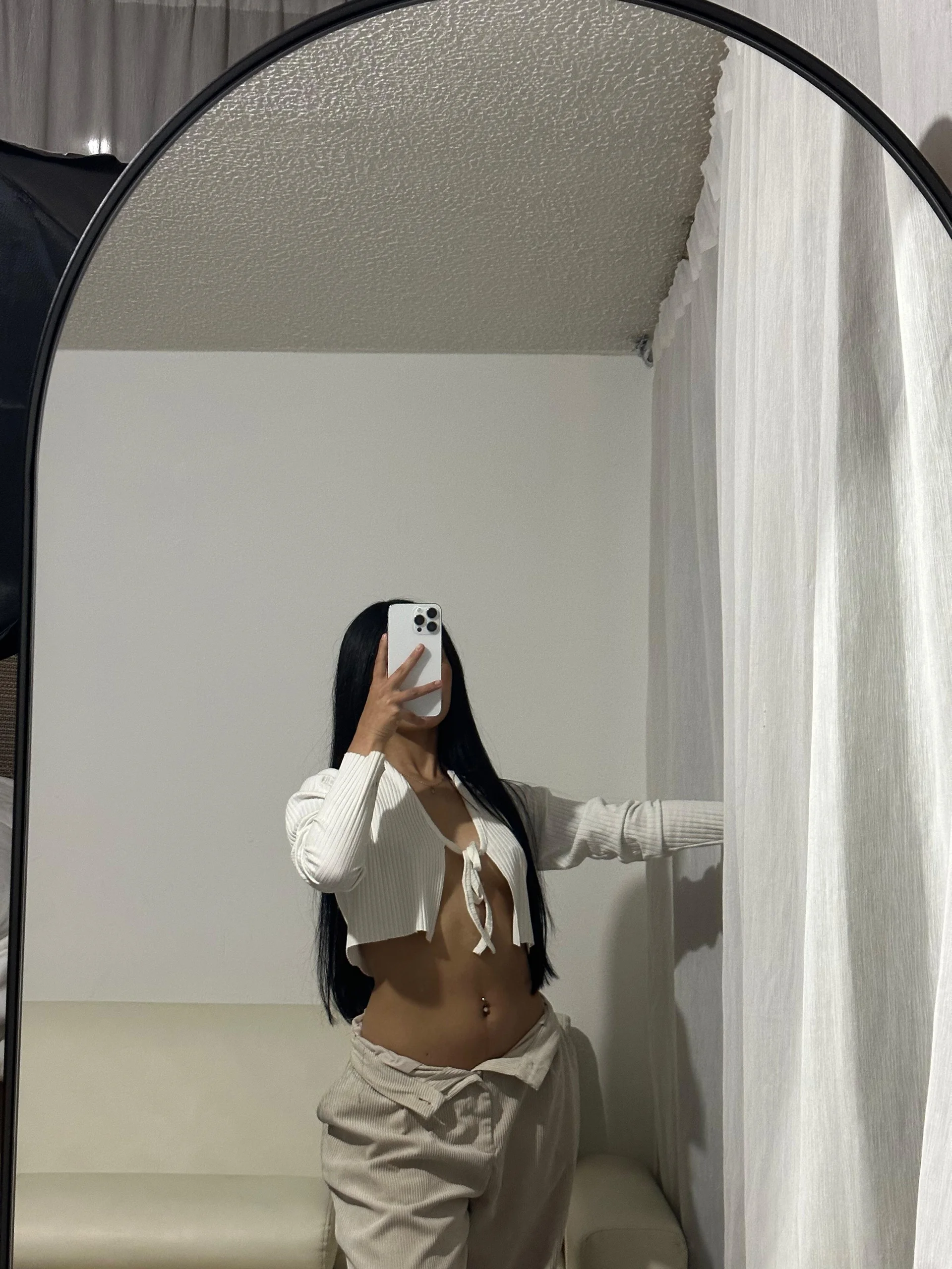 XXX Porn Photo of Nude Miahotcs1 2
