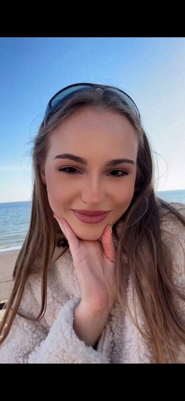 XXX Porn Photo of Nude MelissaMelrey 106