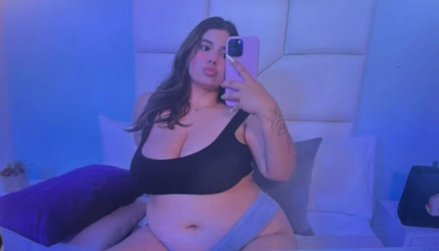 XXX Porn Photo of Nude CortanaAdamss 30