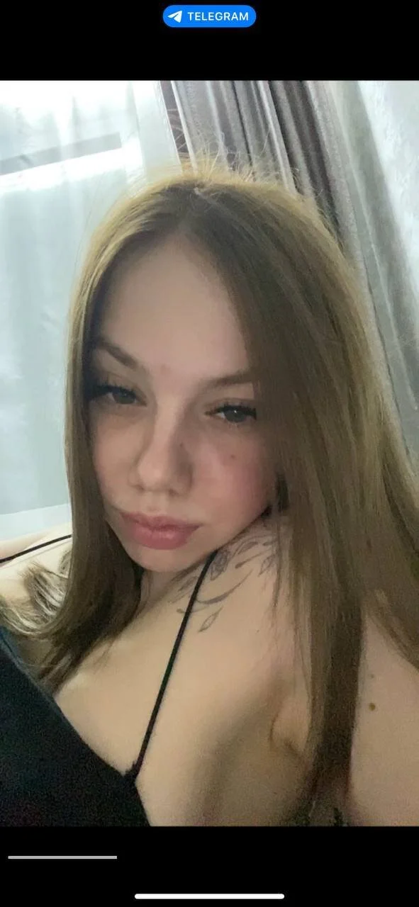 XXX Porn Photo of Nude BlondeSambuca 1