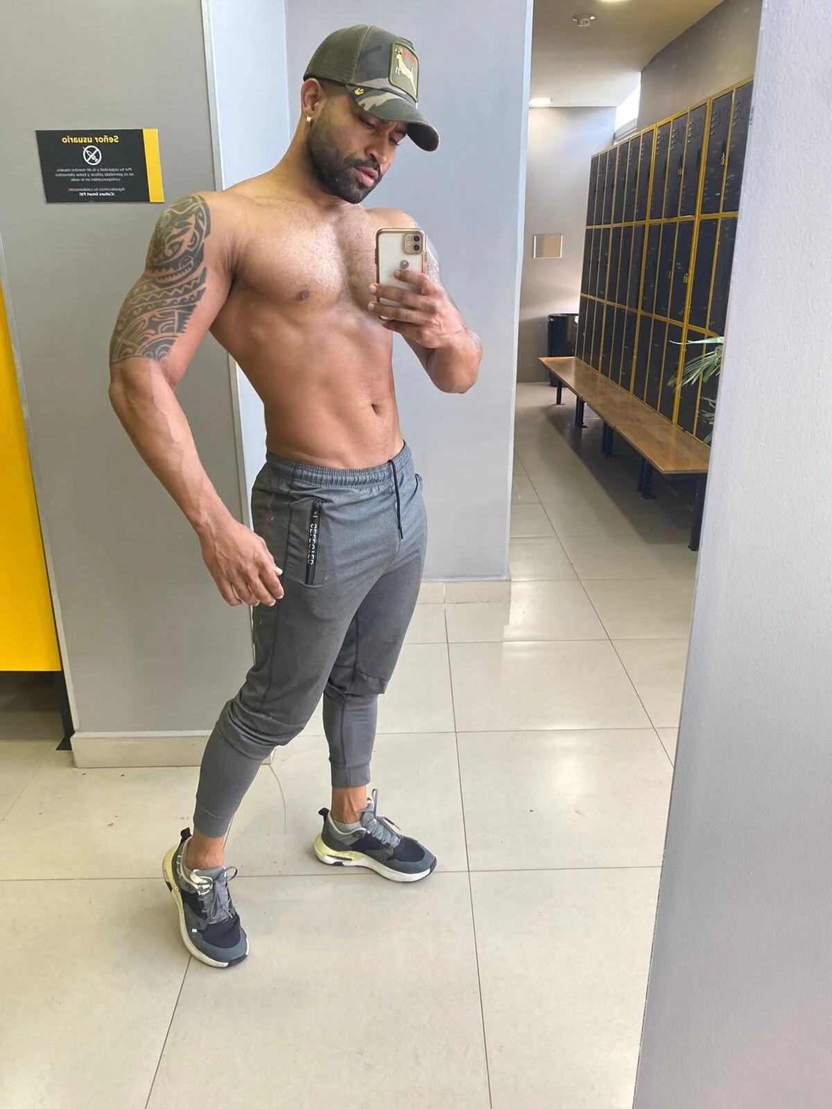 XXX Porn Photo of Nude MattRodriguez9 3