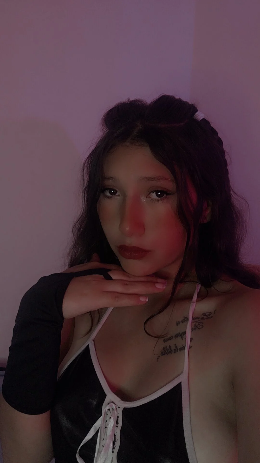 XXX Porn Photo of Nude Radiant-Fox 6
