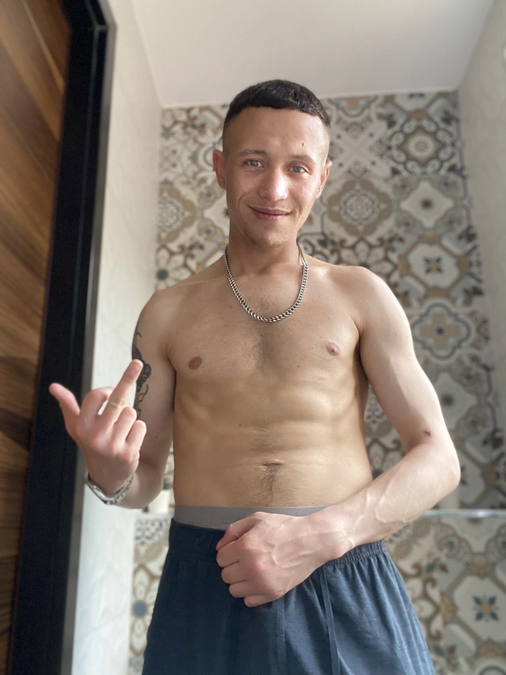 XXX Porn Photo of Nude AdGibPrv 5