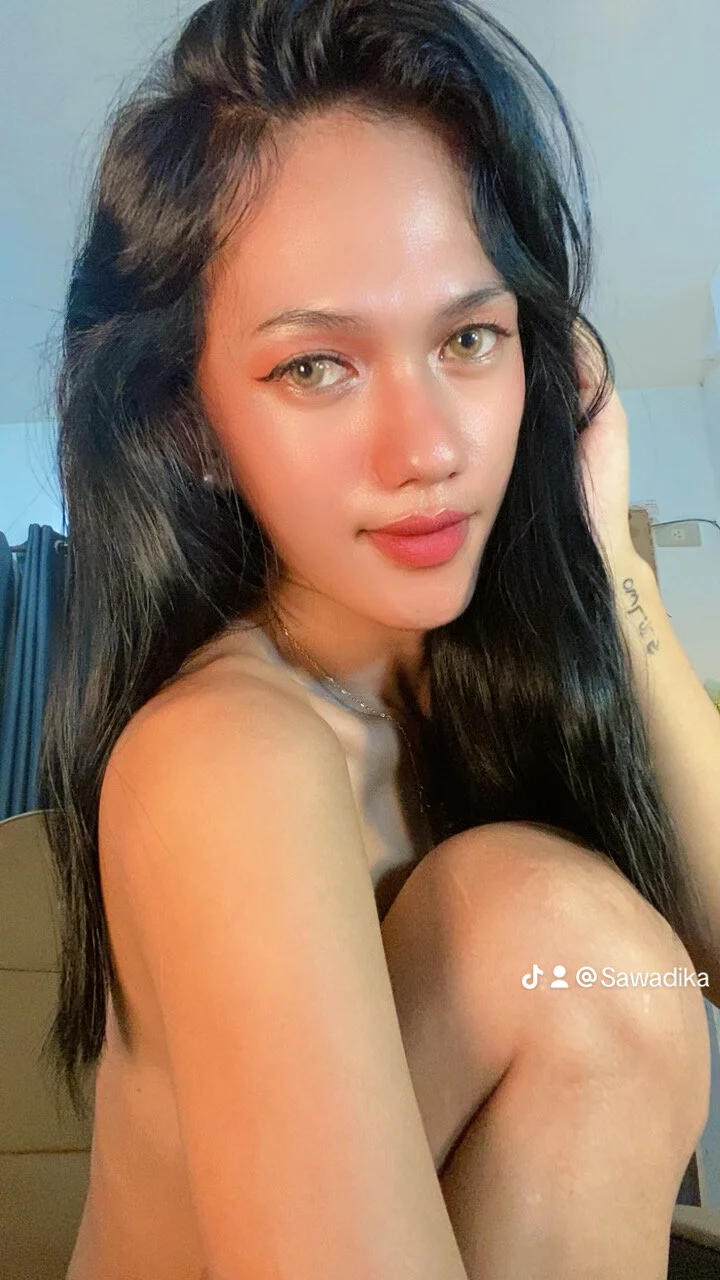 XXX Porn Photo of Nude Ts-Glamourosax 1
