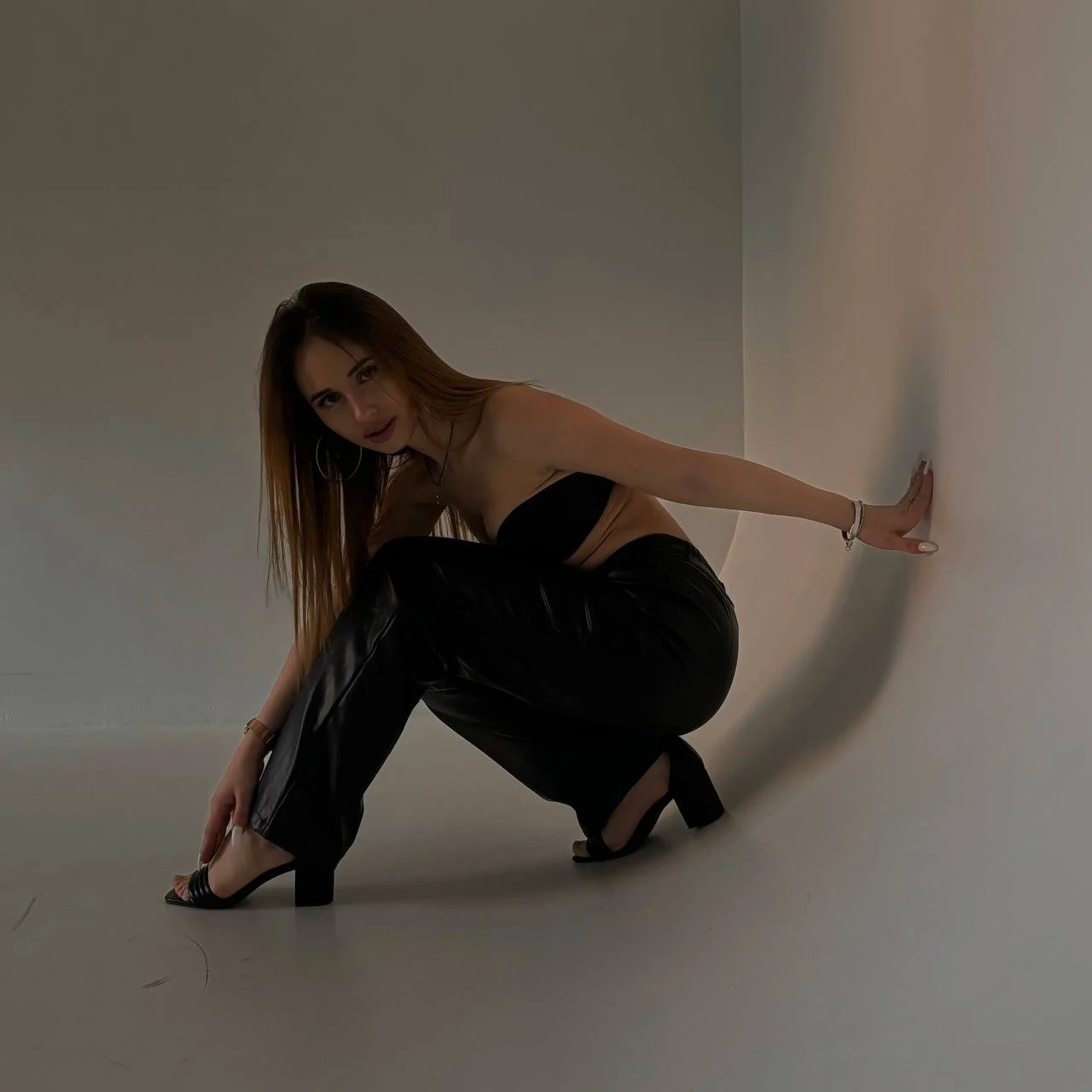 XXX Porn Photo of Nude L1TWW 21