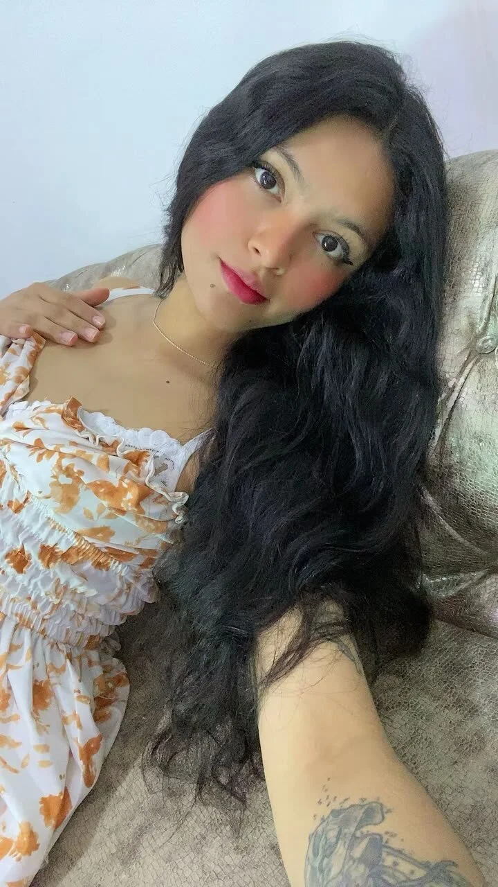 XXX Porn Photo of Nude Maddie_T18 4