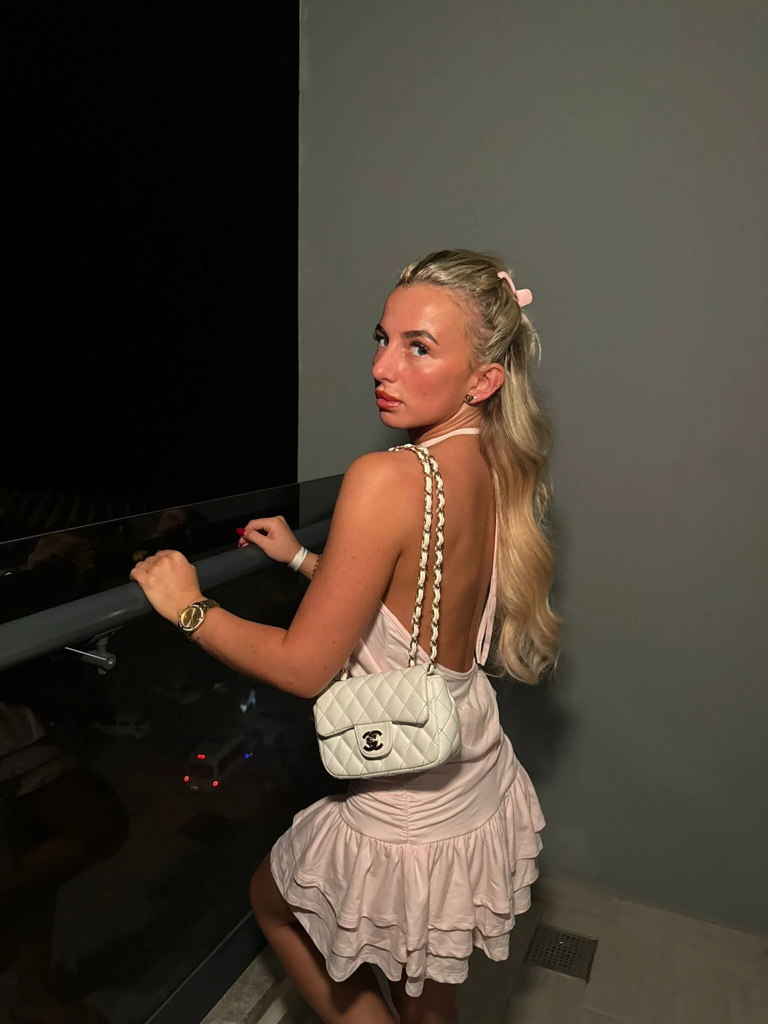 XXX Porn Photo of Nude SexyCee_x 6