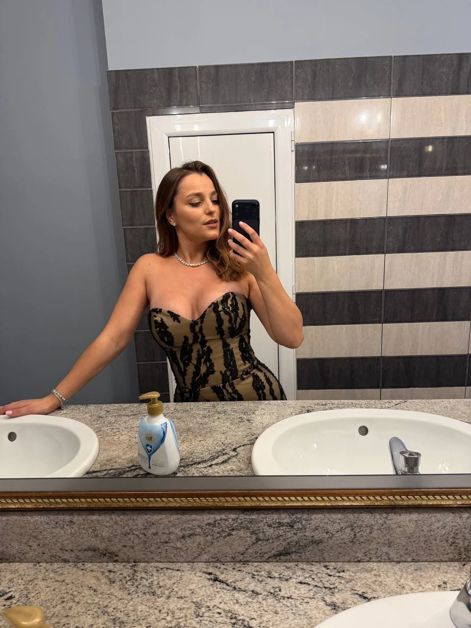 XXX Porn Photo of Nude FreyaHeart 92
