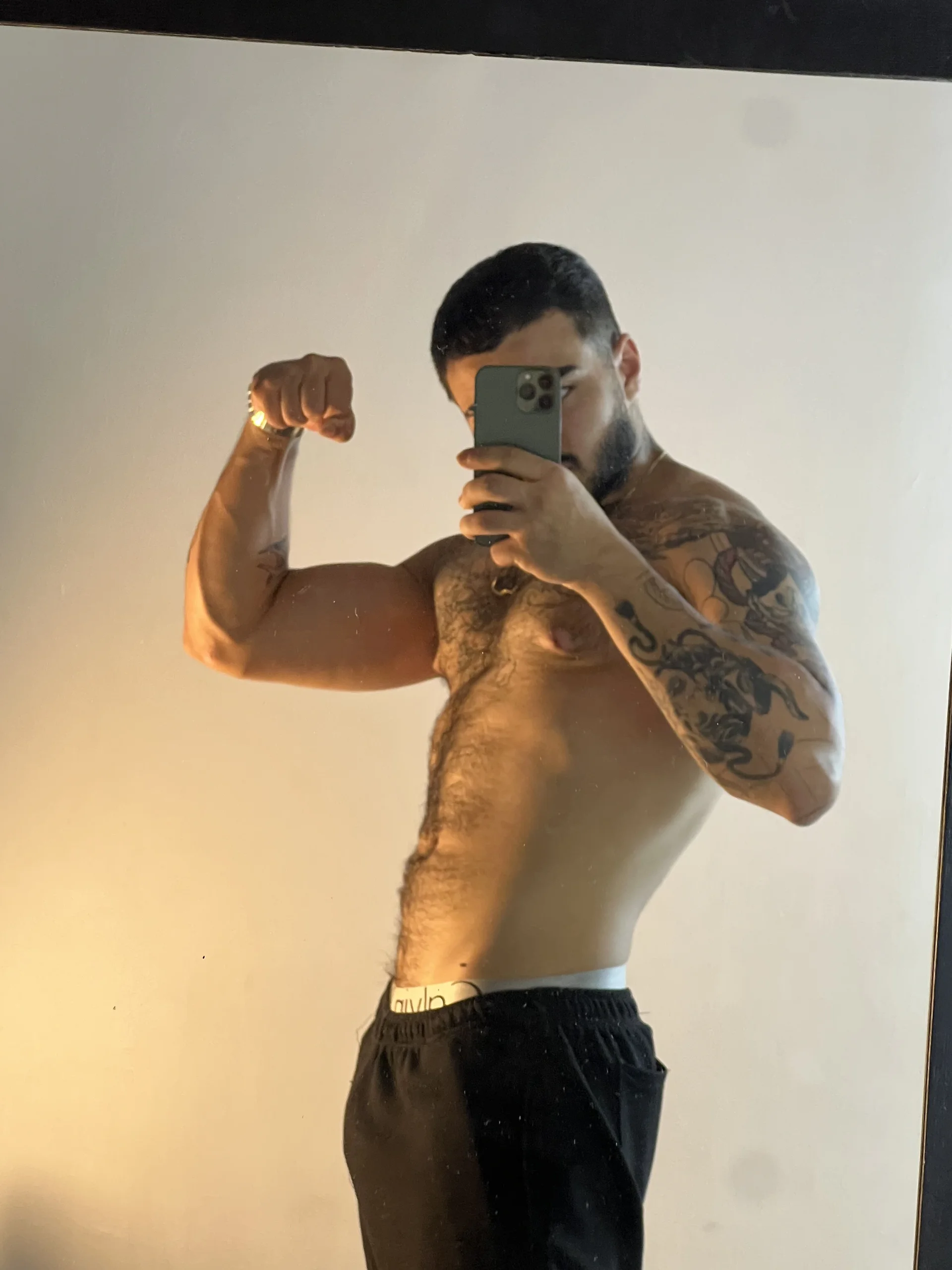 XXX Porn Photo of Nude Benjii_Carter1 21