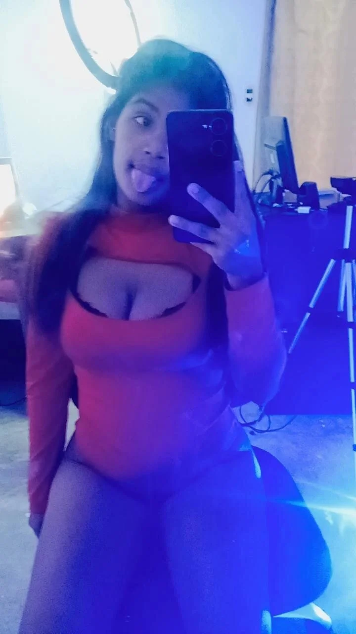 XXX Porn Photo of Nude dirty_blowjob_dr 3