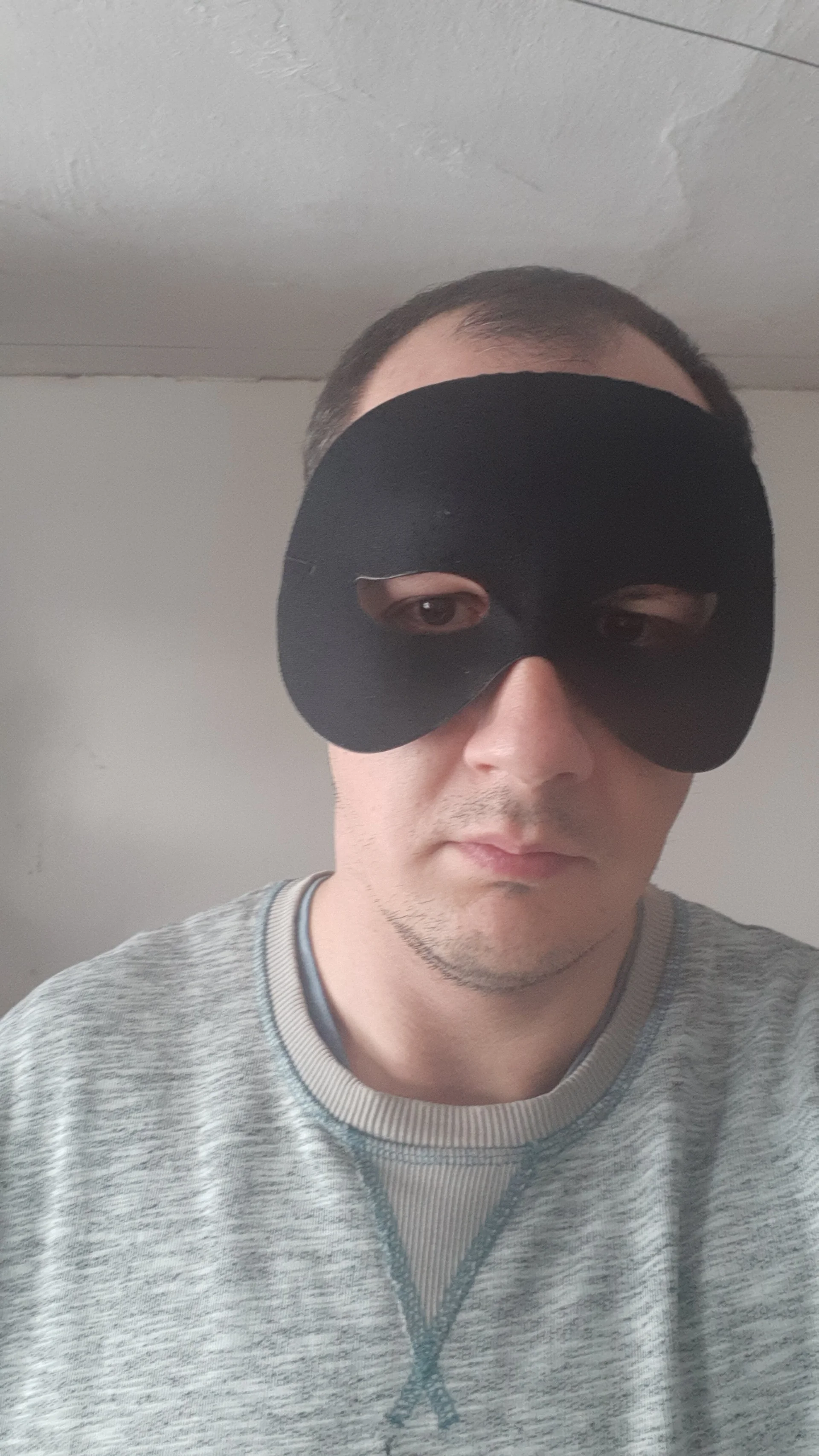 XXX Porn Photo of Nude MaskedCharlie 5