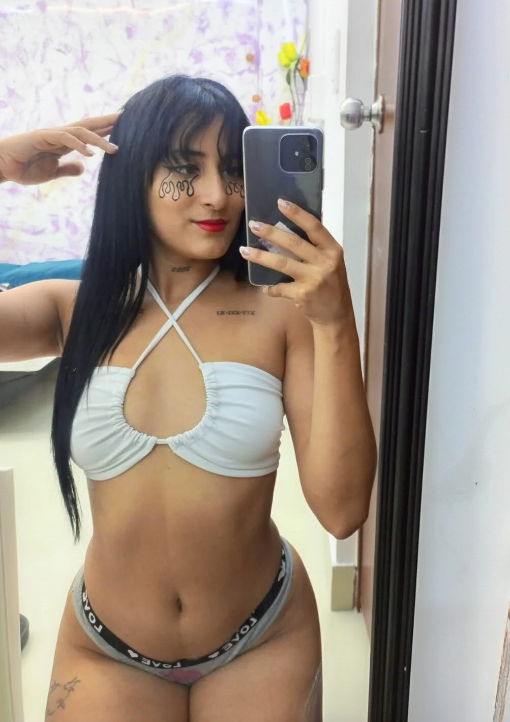 XXX Porn Photo of Nude Ibbie_drastic 24