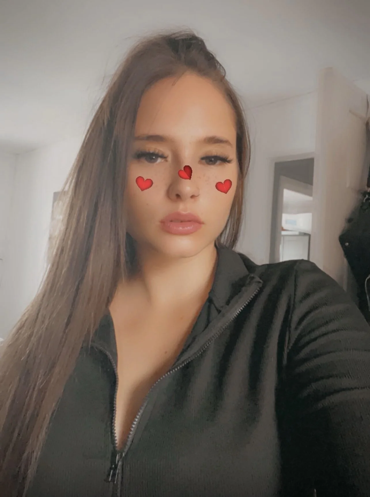 XXX Porn Photo of Nude LollyLooLooxox 4