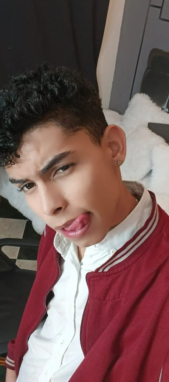 XXX Porn Photo of Nude Philips_Jhon 2
