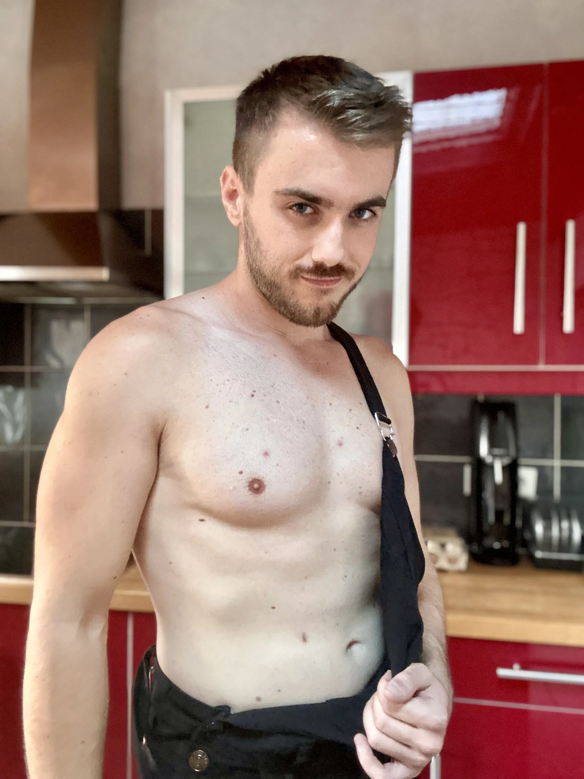 XXX Porn Photo of Nude Mikev 23