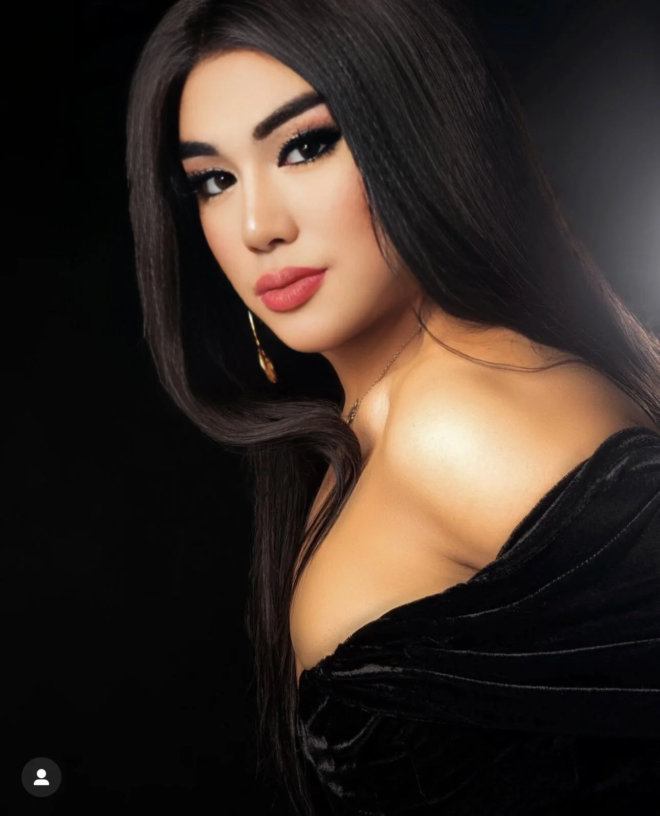 XXX Porn Photo of Nude CelineeAbundance 3