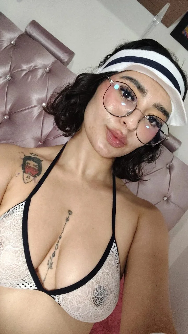 XXX Porn Photo of Nude harper_funny 2
