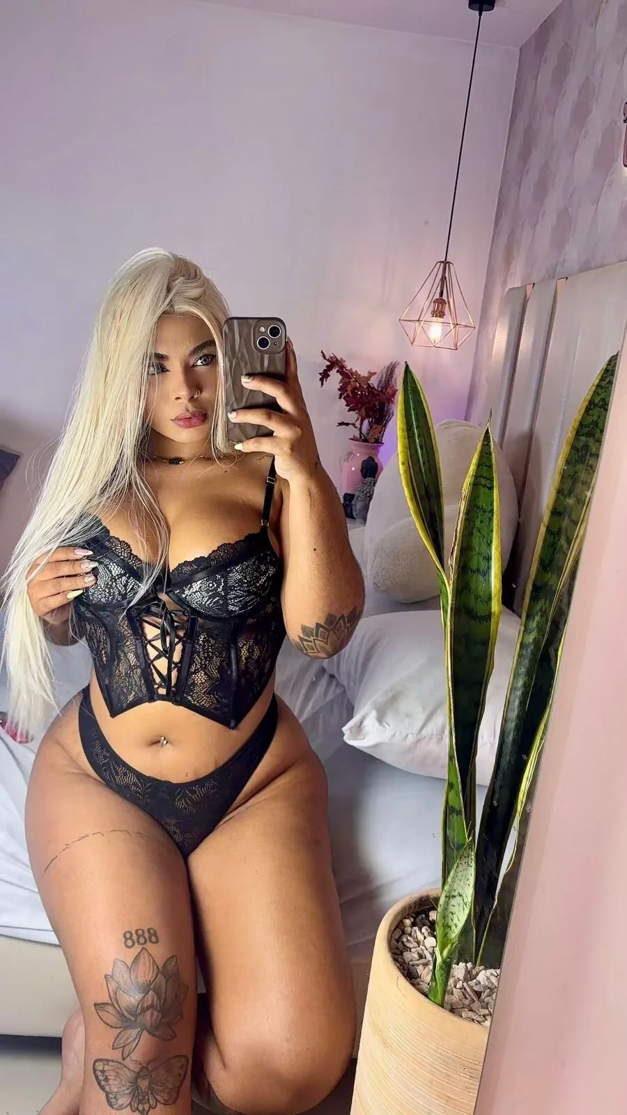 XXX Porn Photo of Nude Nicolemorelli2 6