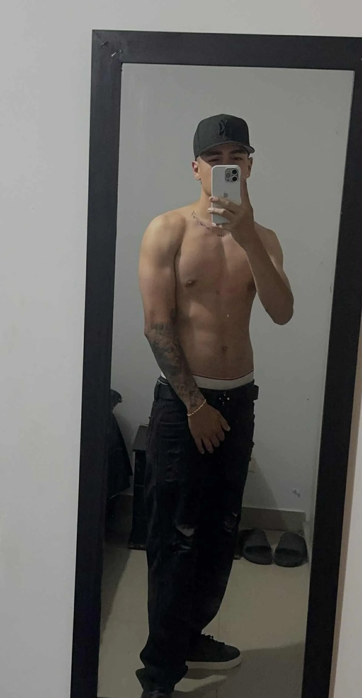 XXX Porn Photo of Nude santiago_sosa24 8
