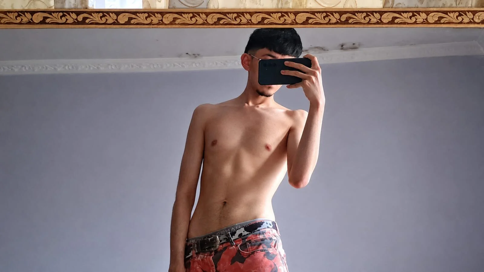 XXX Porn Photo of Nude King_Luxury1 2