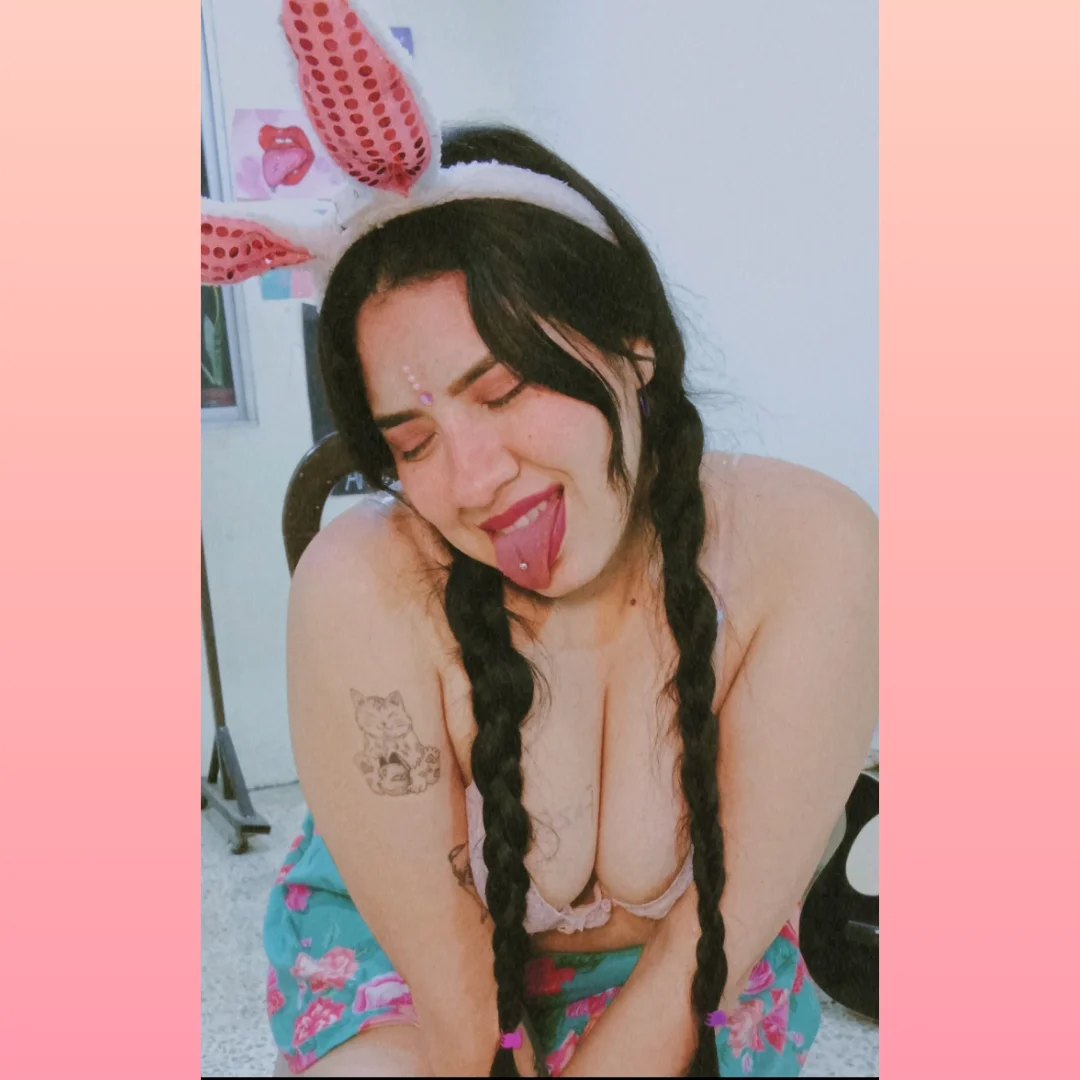 XXX Porn Photo of Nude Danelyhit 17