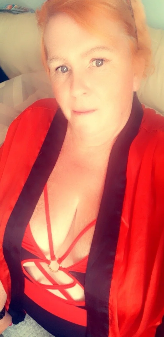 XXX Porn Photo of Nude Playful_MILF_Demi 9