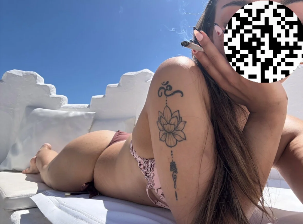 XXX Porn Photo of Nude angelfuncake 1