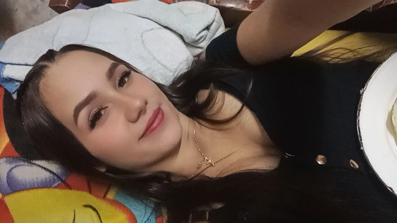 XXX Porn Photo of Nude FabiCarolina25 5