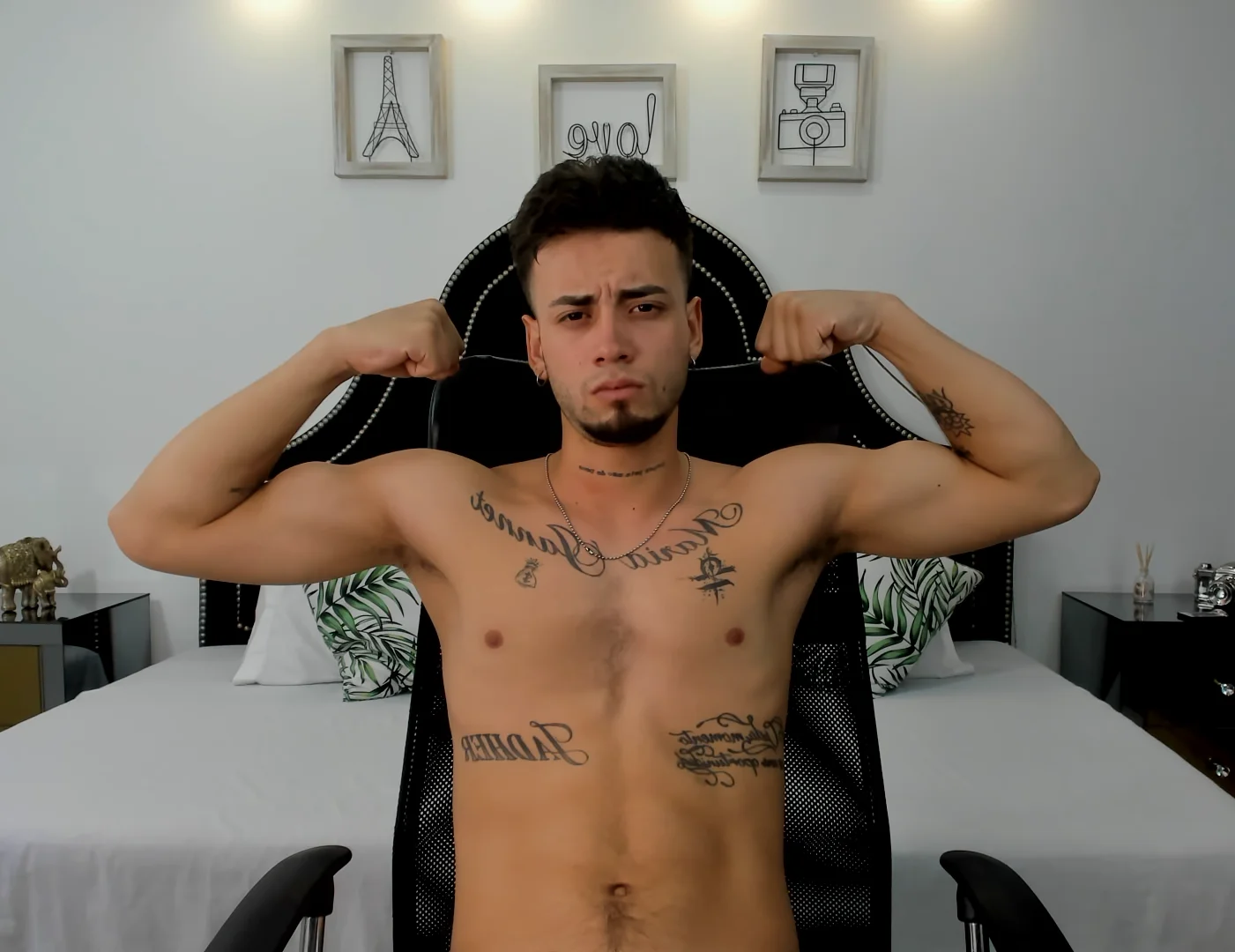 XXX Porn Photo of Nude MattDevon 2