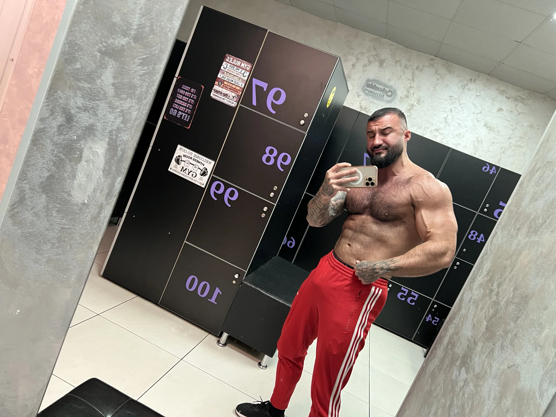 XXX Porn Photo of Nude MuscleJohn 24