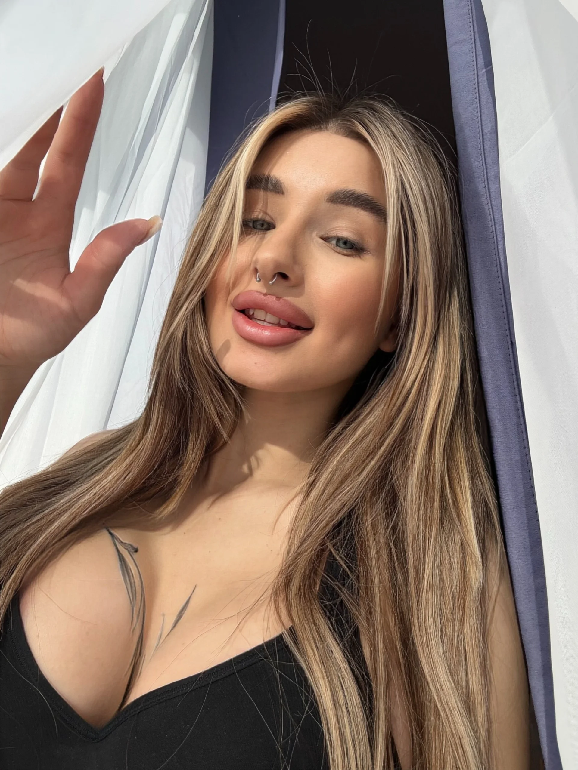 XXX Porn Photo of Nude AvaShayy 145