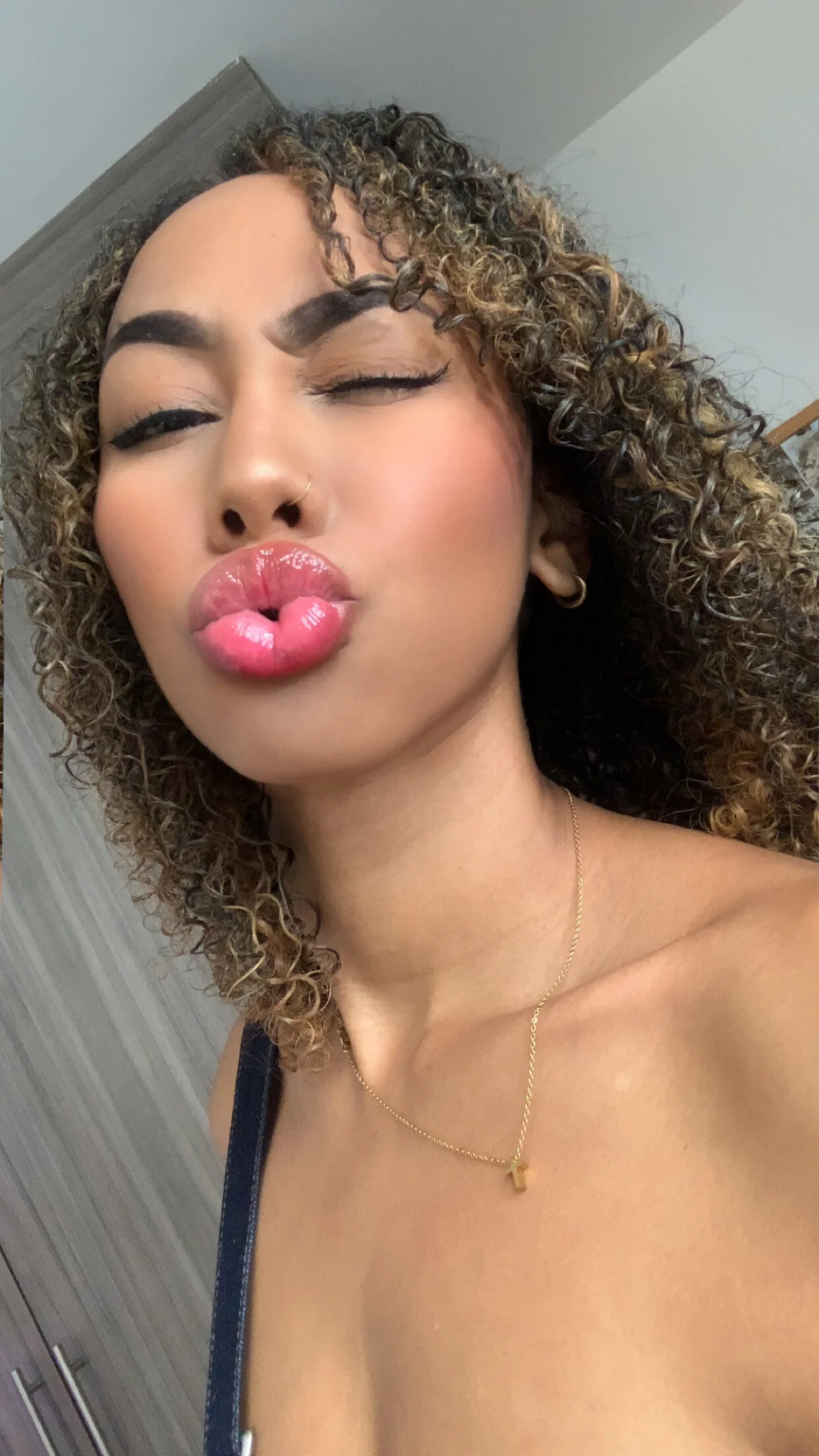 XXX Porn Photo of Nude i_lulu 2