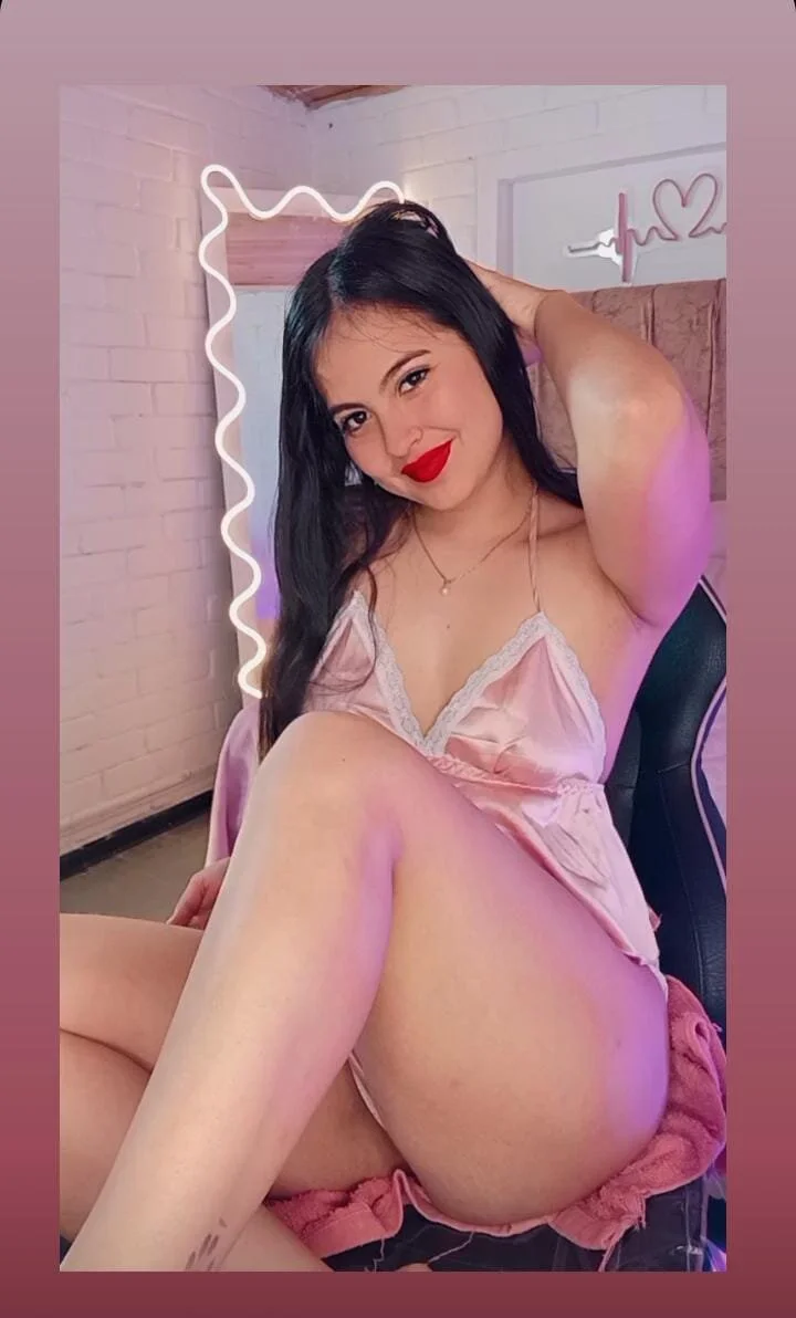 XXX Porn Photo of Nude juanita_tay 30