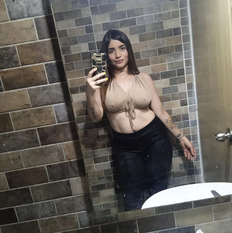 XXX Porn Photo of Nude brenda_mejiaa 9