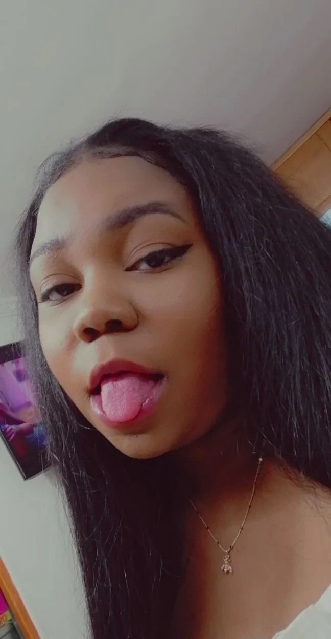 XXX Porn Photo of Nude Daddyss_girl1 1