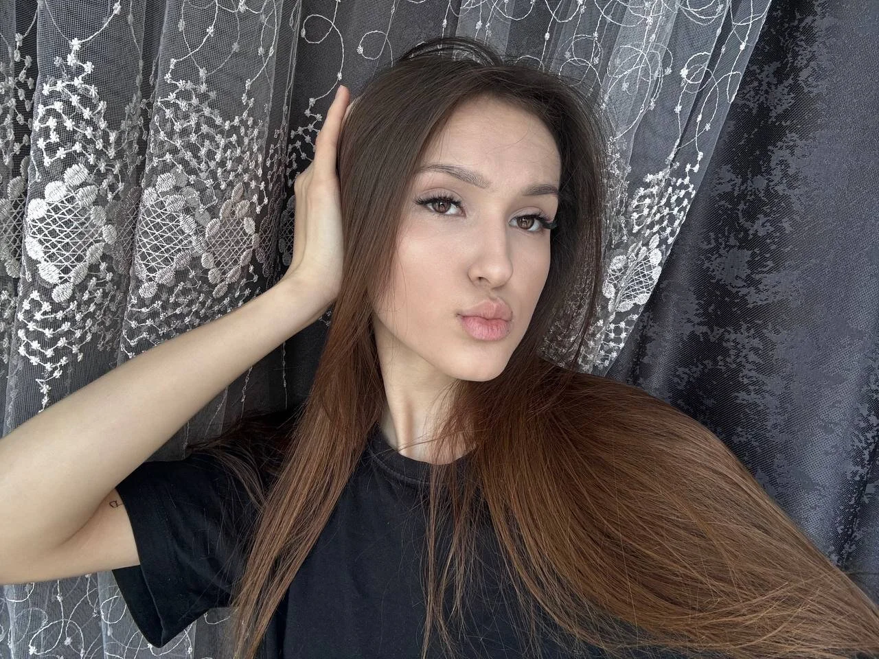 XXX Porn Photo of Nude MellieLaliberte 9