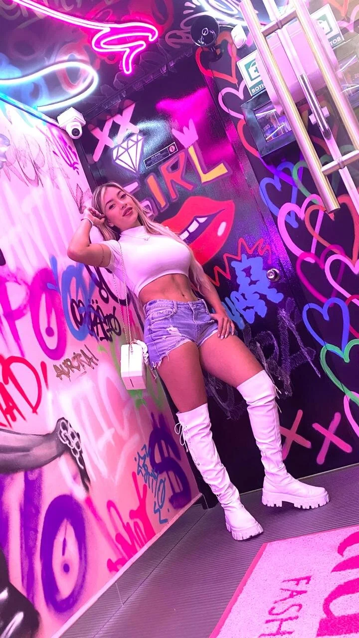 XXX Porn Photo of Nude AnnaQuinn 52