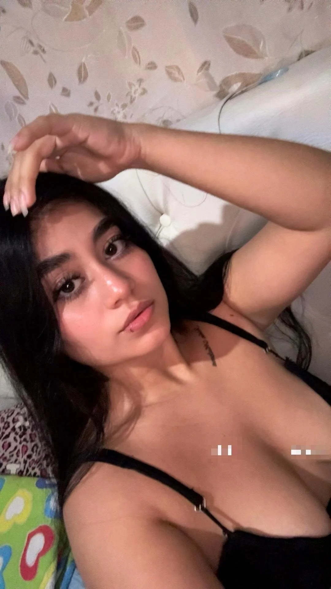 XXX Porn Photo of Nude kylie_vega1 1