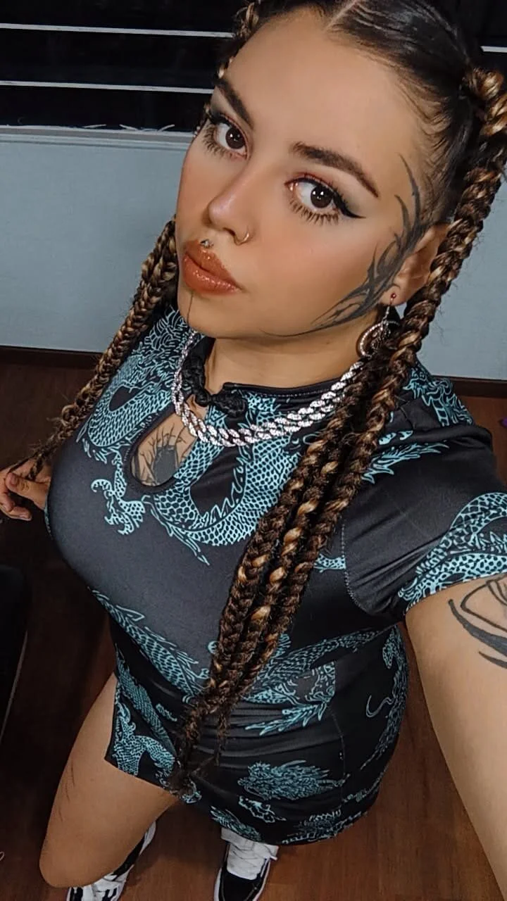 XXX Porn Photo of Nude Marlboro_rojjo 4