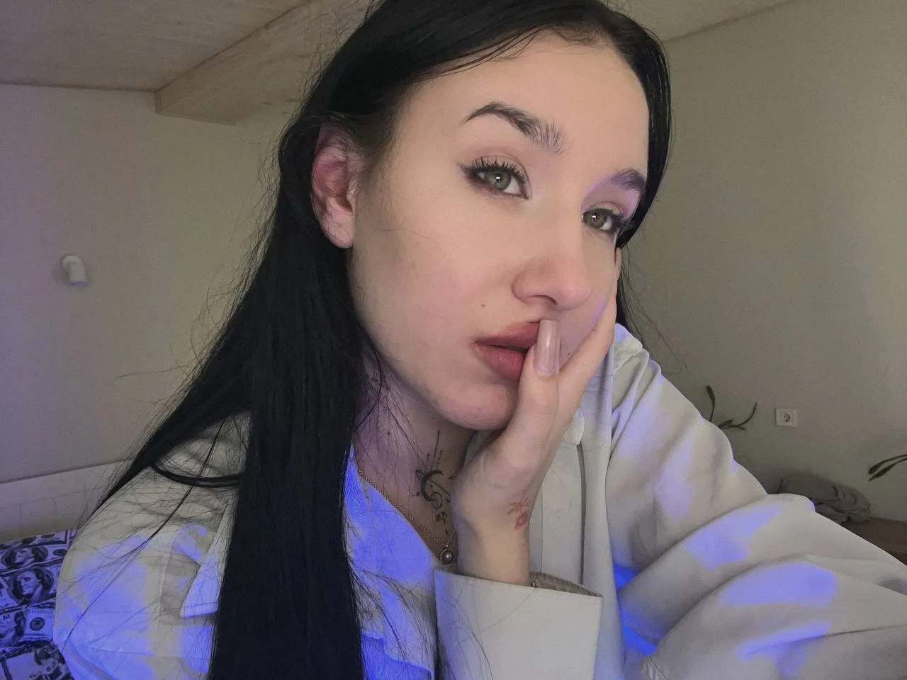 XXX Porn Photo of Nude NikkiGoldSide 53